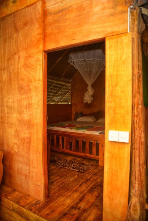 Pidurangala View Treehouse Apartment Сигирия Екстериор снимка