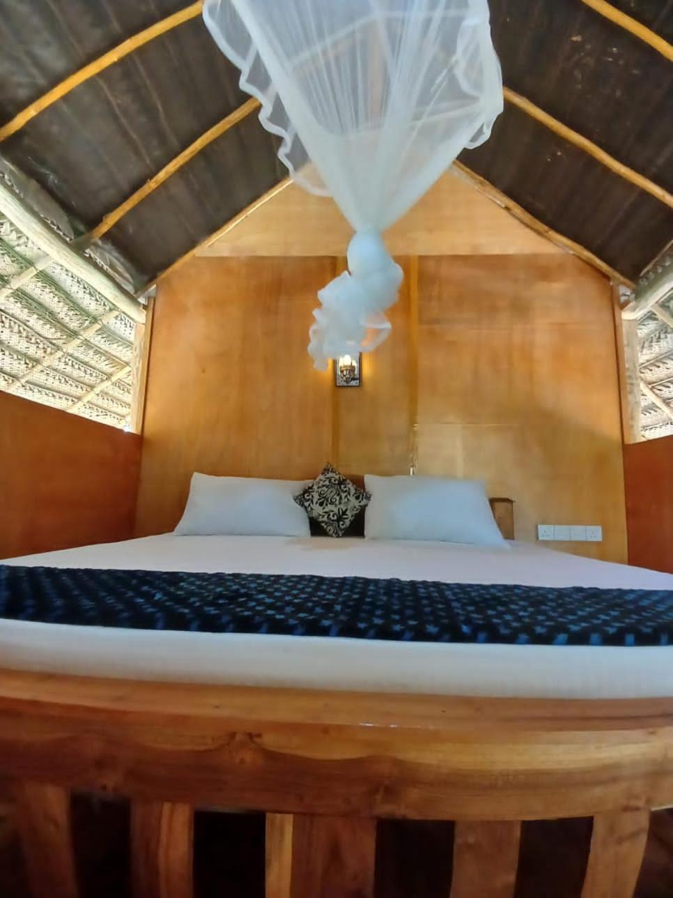 Pidurangala View Treehouse Apartment Сигирия Екстериор снимка